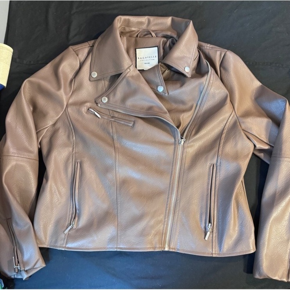 Bagatelle Collection Womens Taupe Faux Leather Moto Biker Jacket Brown Large